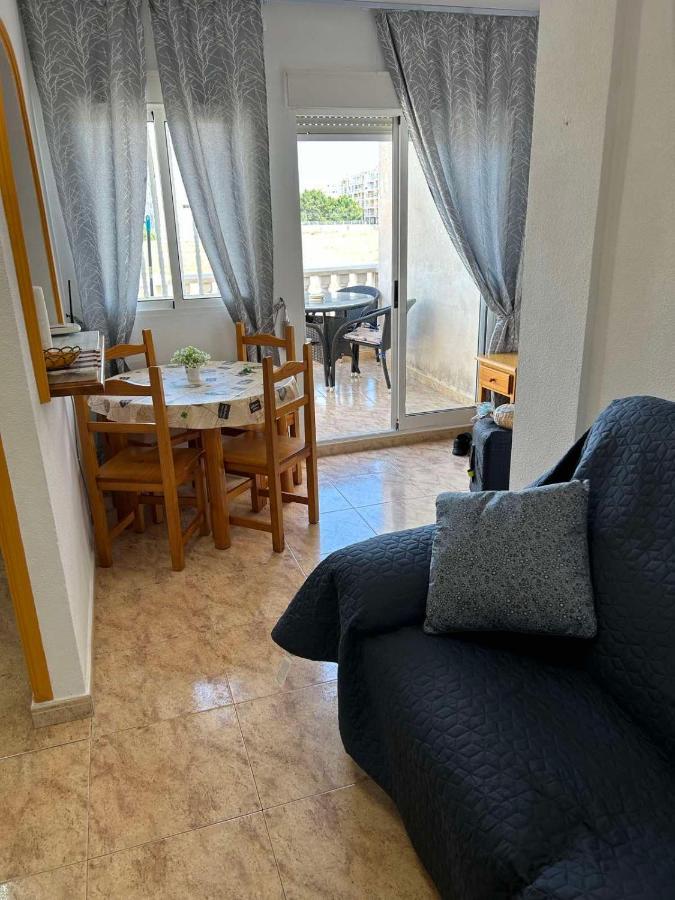 Apartament Mariha Torrevieja Esterno foto