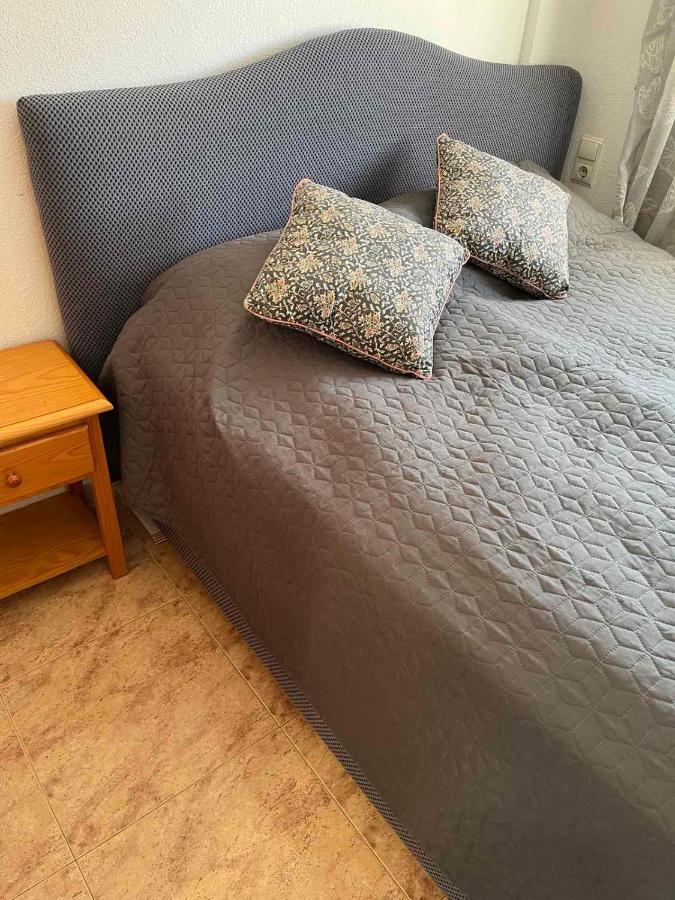 Apartament Mariha Torrevieja Esterno foto